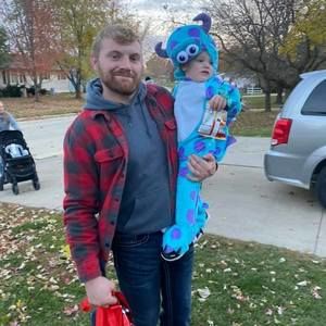 Meet your Posher, Marshall